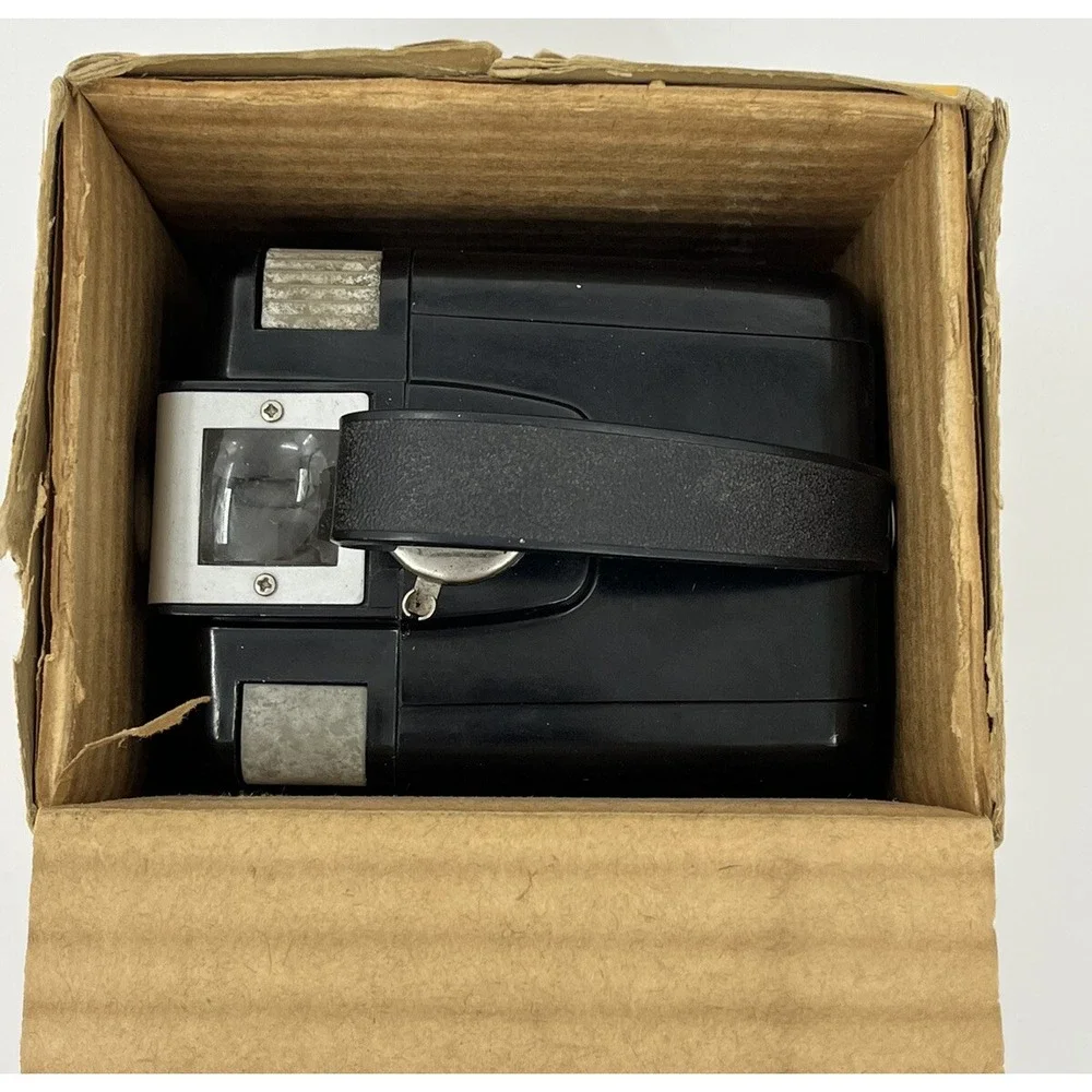 Kodak Brownie Hawkeye Camera Flash Model With Original Box Untested